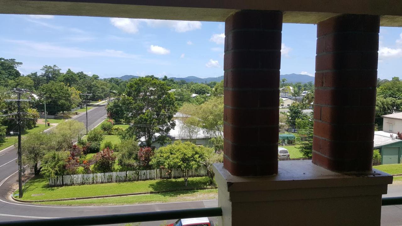 Babinda Quarters Hotel Bagian luar foto