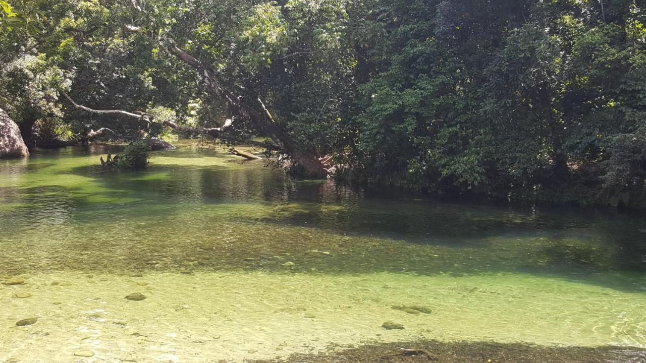 Babinda Quarters Hotel Bagian luar foto