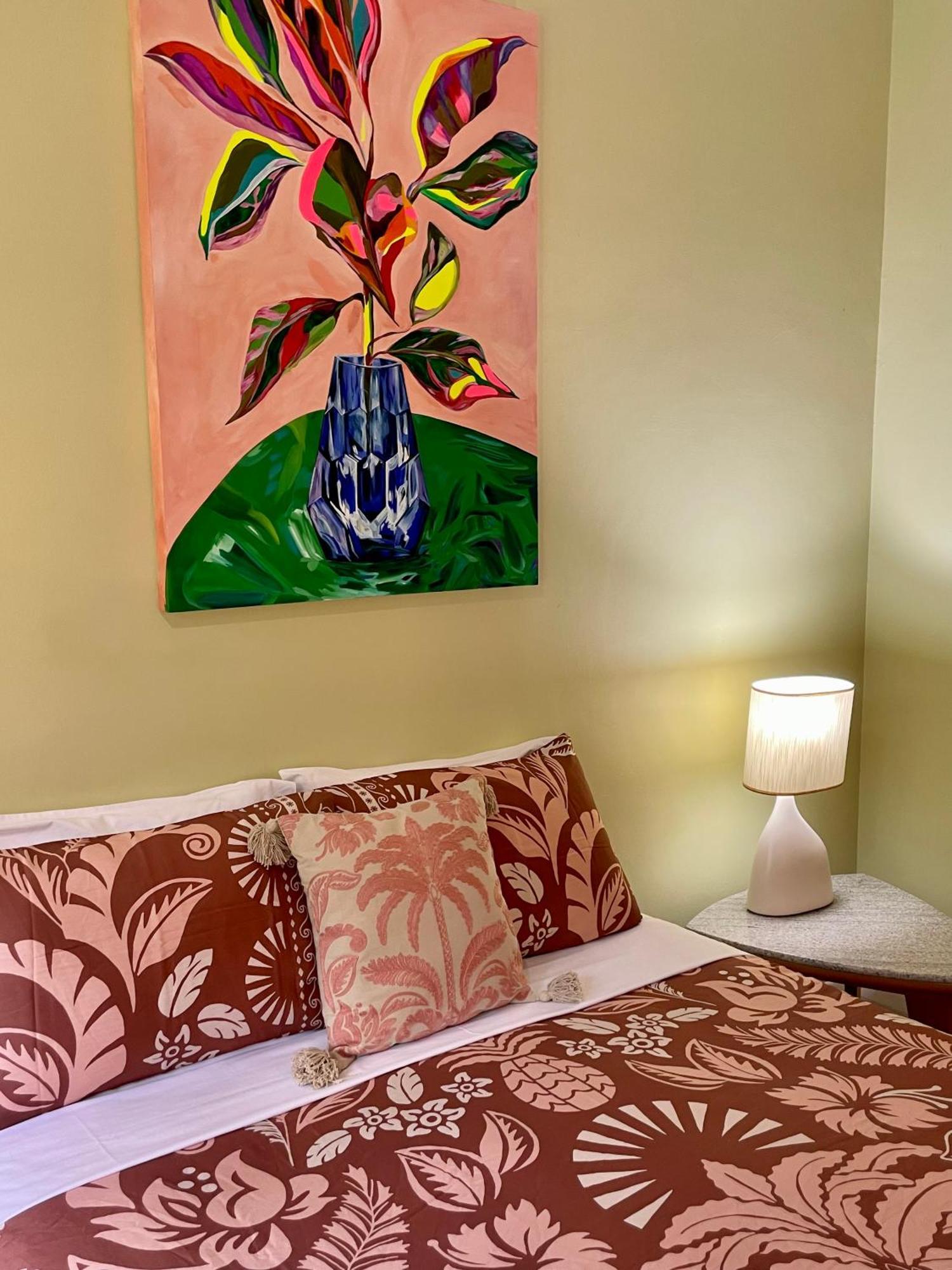 Babinda Quarters Hotel Bagian luar foto