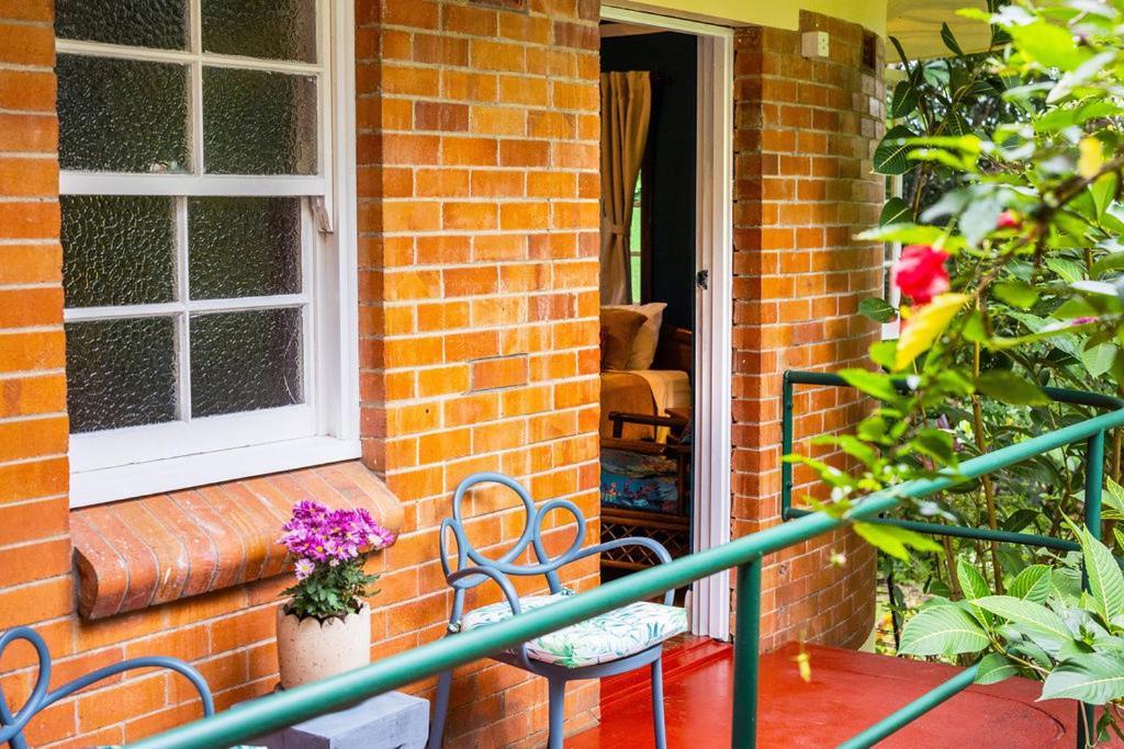 Babinda Quarters Hotel Bagian luar foto